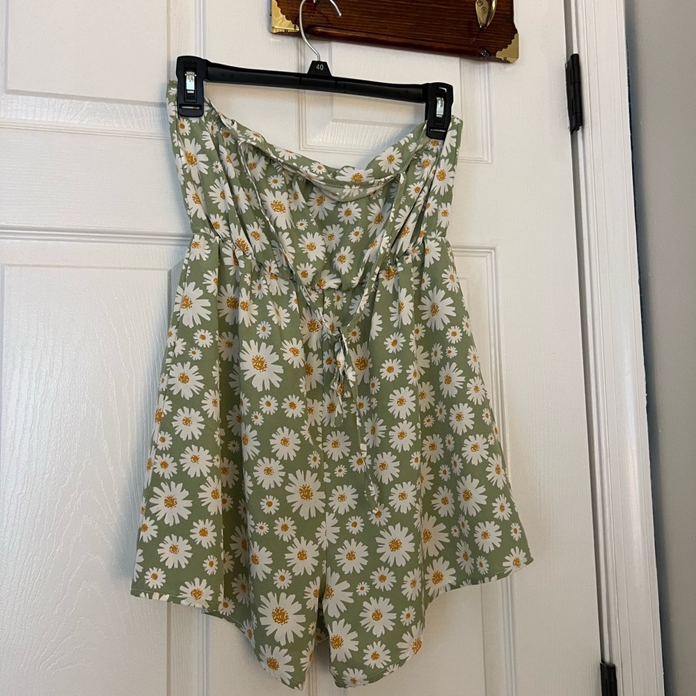 Romper - Picture 2 of 2